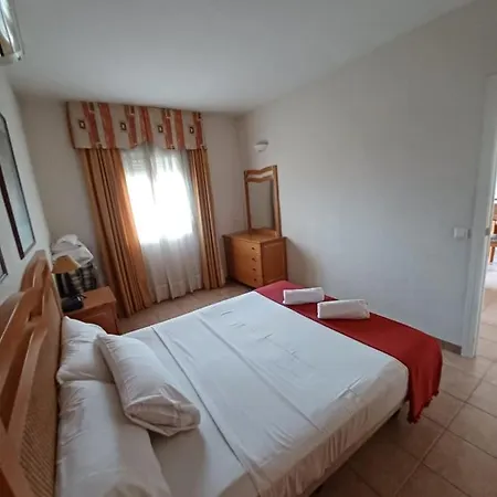 Benalbeach Complex בנאלמדנה