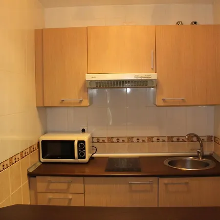 Benalbeach Complex בנאלמדנה